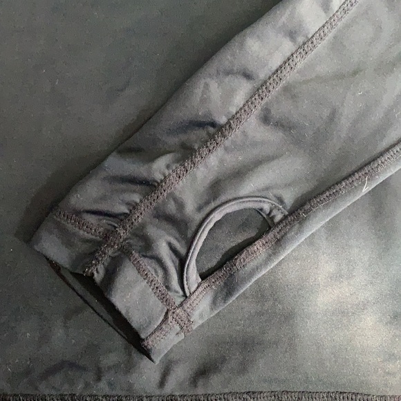 Lululemon long sleeve run top - Picture 4 of 7